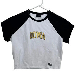 NWT Hype And Voice "IOWA" White Short Sleeve Crop Top Size Medium